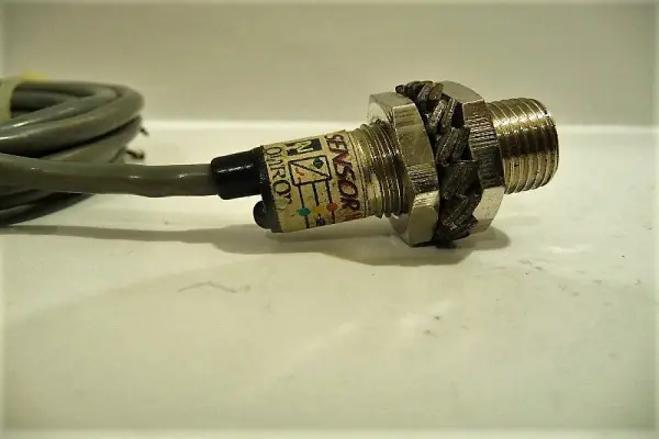 Inductive Proximity Sensor, MJ60-12GM-F2, Omron, Japan